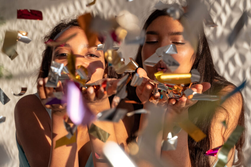 Curtindo o Carnaval em Casa: Receitas de Drinks e Petiscos para uma Festa Animada!